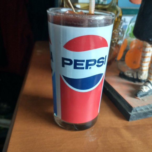 Vintage Pepsi Candle - Picture 3 of 8
